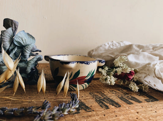 Vintage Rustic Decorative Pot