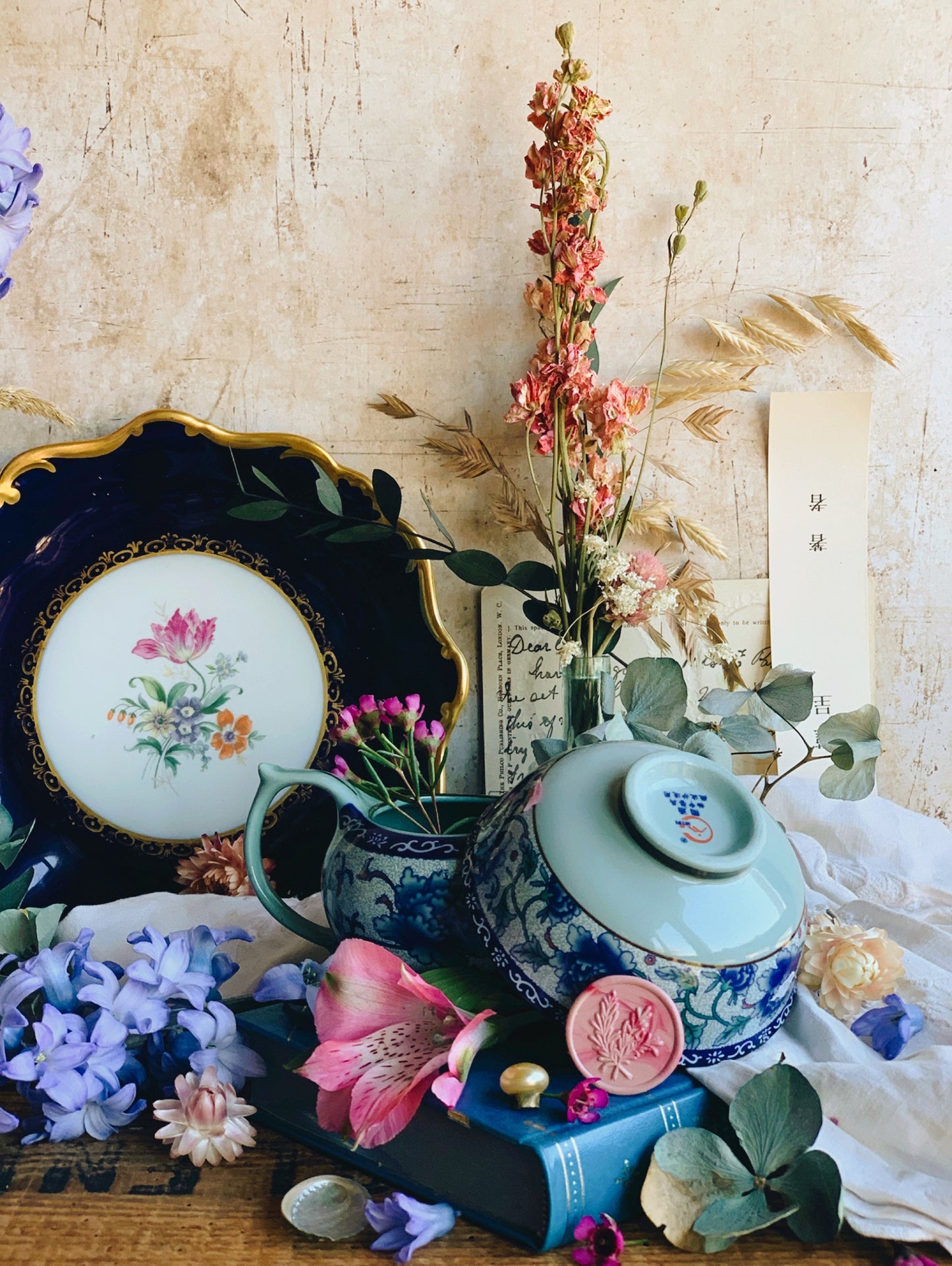 Vintage Floral Oriental Three Piece Set