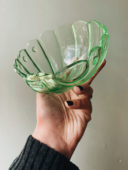 Vintage Green Art Deco Glass Shell Dish