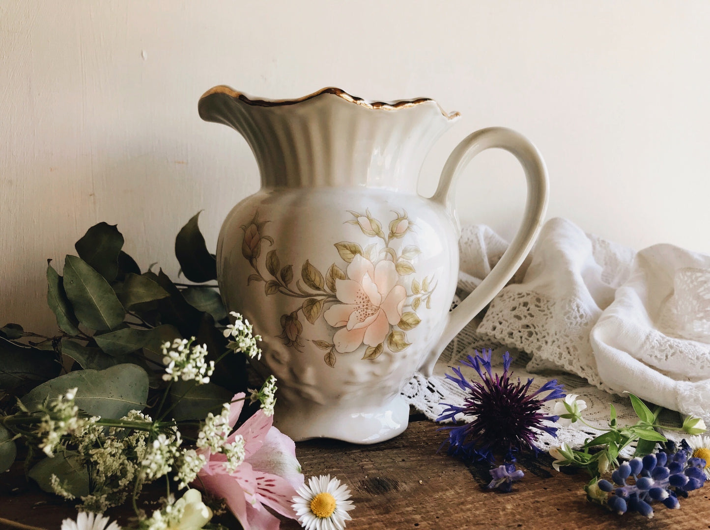 Vintage Staffordshire Rose Vase - Stone & Sage 