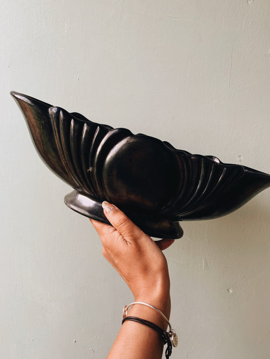 Large Vintage Art~ Deco Dartmouth Black Planter / Vase (UK SHIPPING ONLY)
