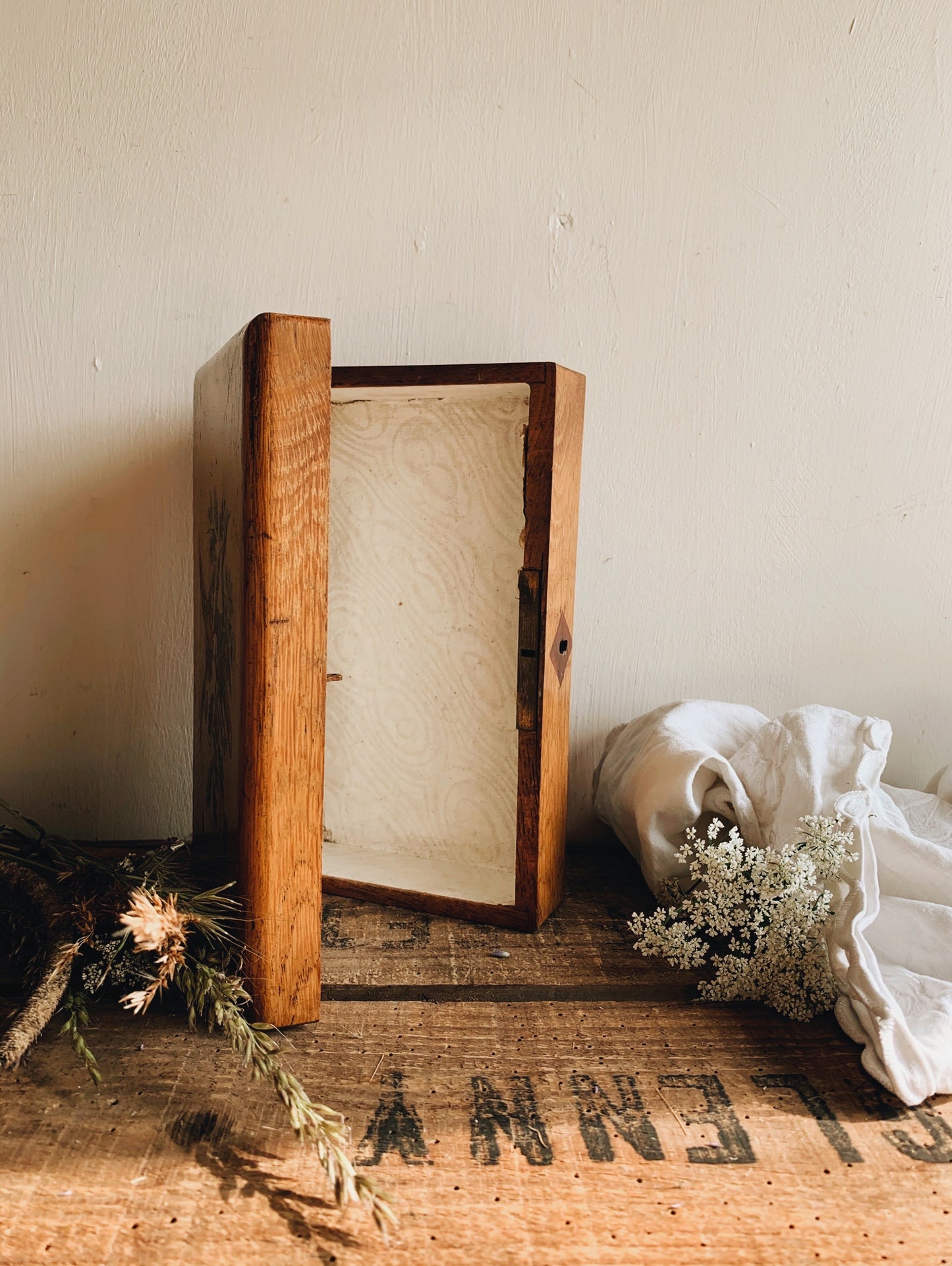 Antique Birds Wooden Box