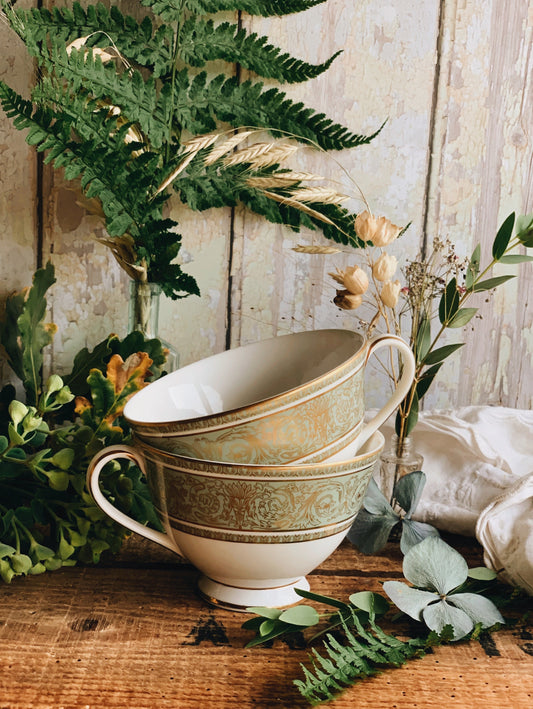 Vintage Green & Gilt Decorative Renaissance Cup (four available sold separately)
