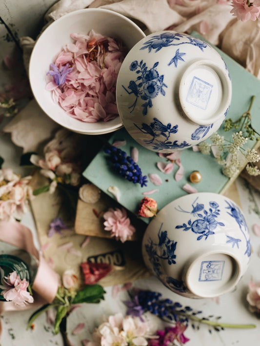 Vintage Oriental Blue & White Floral Narrative Bowl (four available sold separately)
