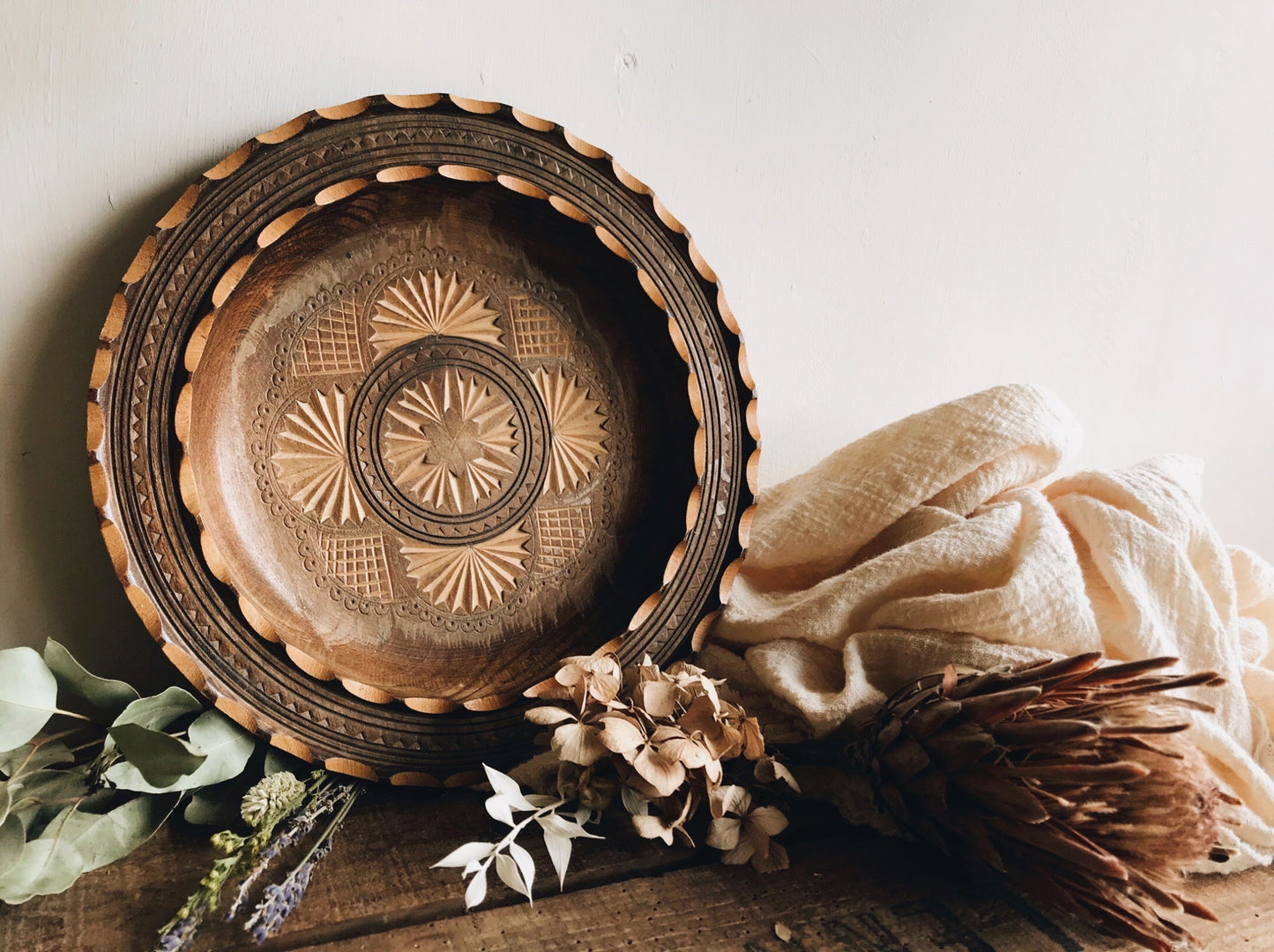 Vintage Hand~carved Decorative Wooden Bowl / Dish or Motif