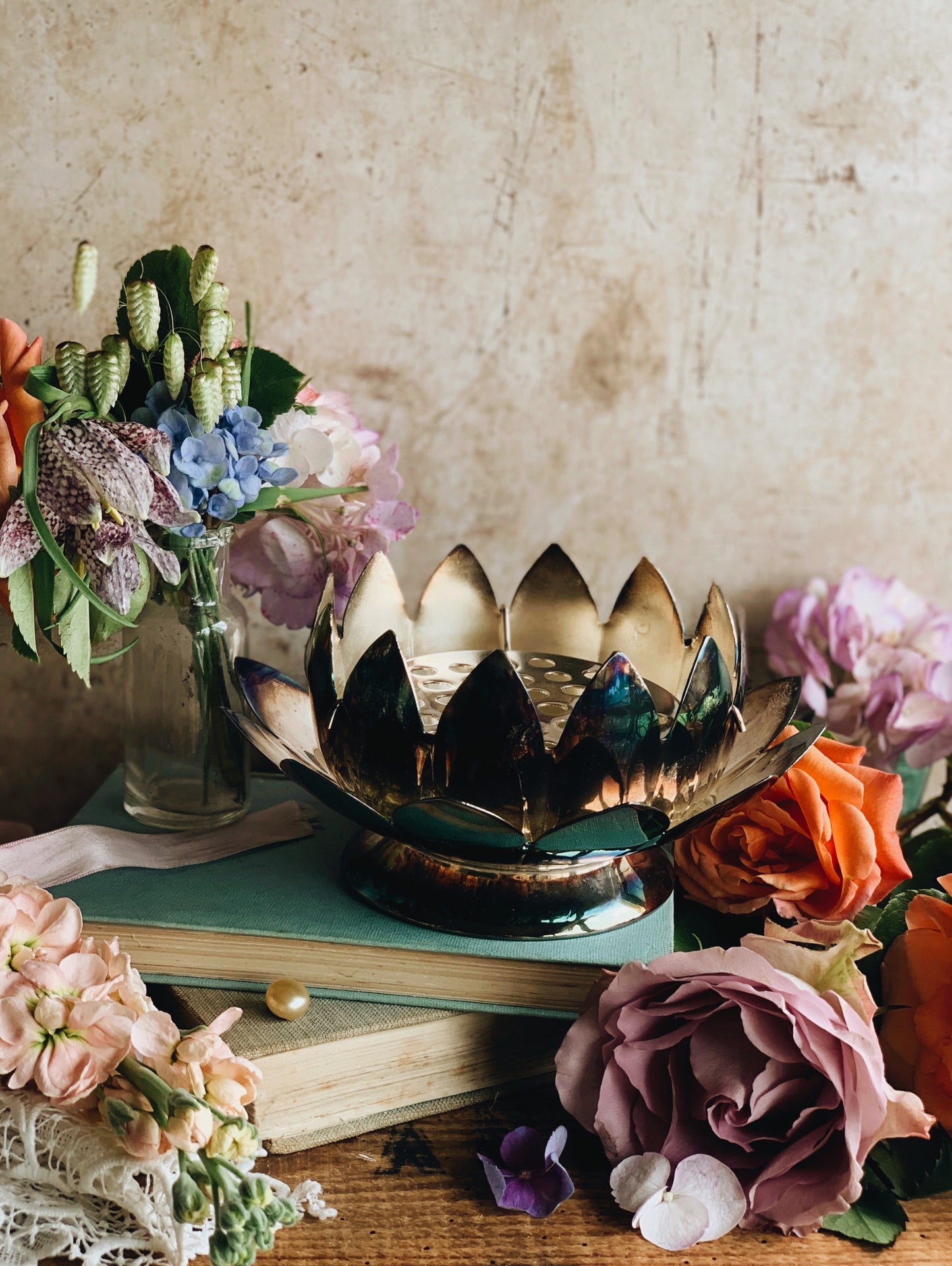 Oriental Lotus Flower Holder (ditch frog style)