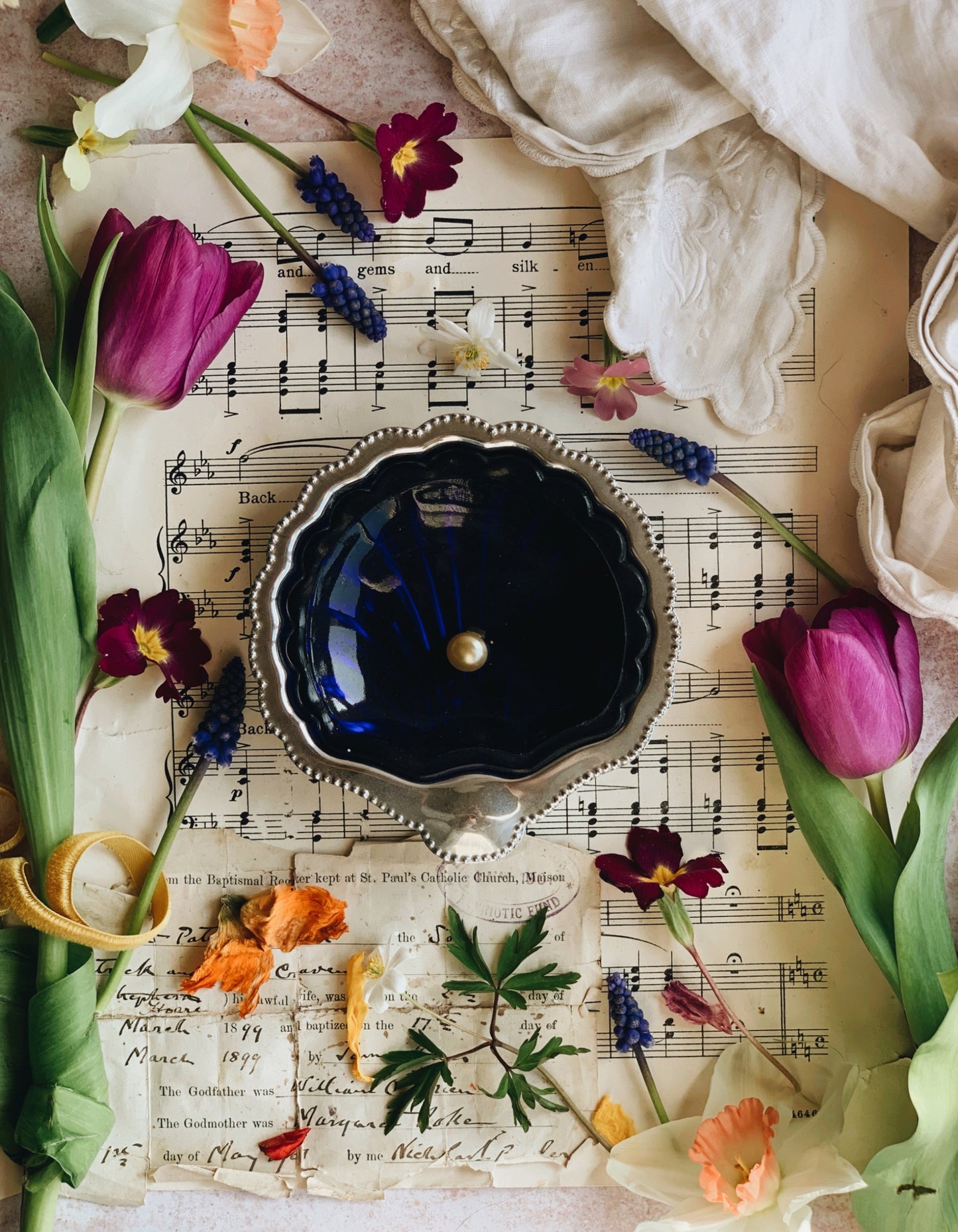 Silver (plated) Shell with Cobalt Blue Glass Inlay