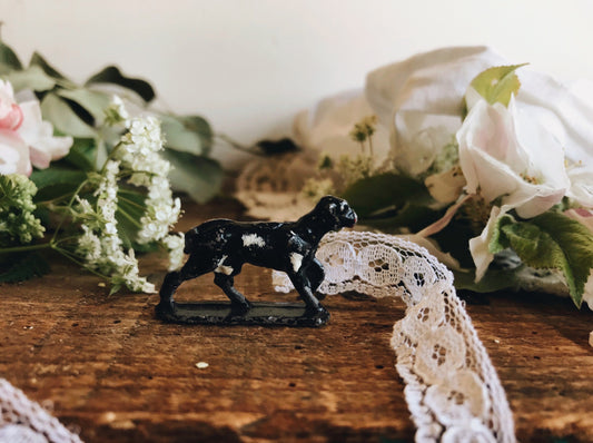 Vintage Lead Black & Off White Lambs - Stone & Sage 