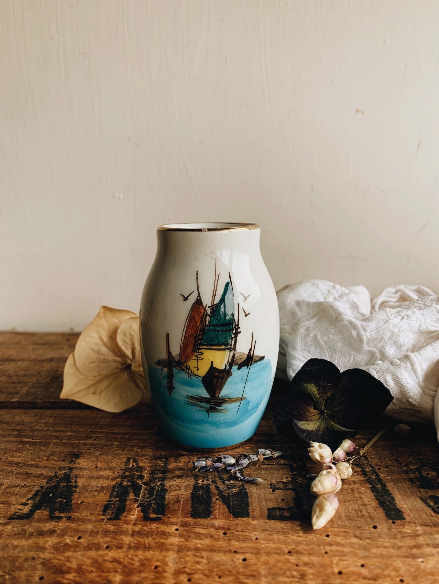 Vintage Italian Hand~painted Posy Vase