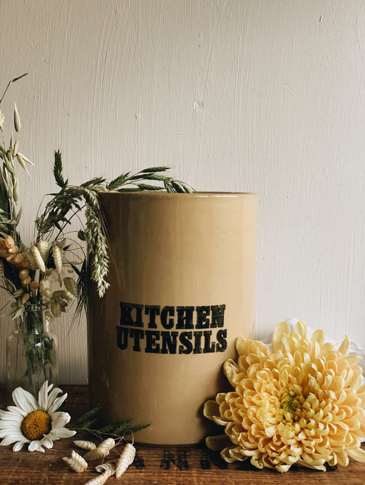 Large Vintage Pearson’s Kitchen Utensils Pot (UK SHIPPING ONLY)
