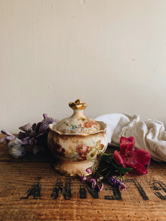 Antique Floral Pot with Lid