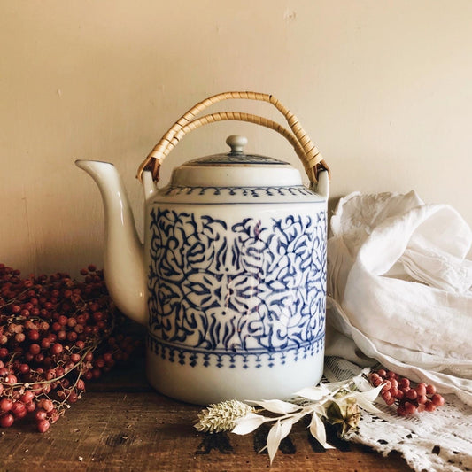 Vintage White & Blue Decorative Teapot - Stone & Sage 