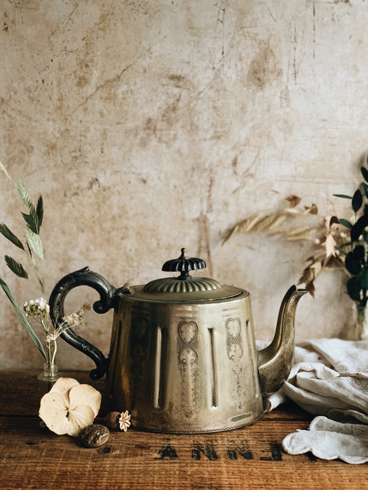 Antique Victorian Decorative Etched EPNS Silver Teapot