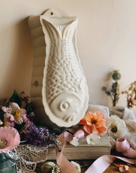 Vintage White Ceramic Fish Wall Mould