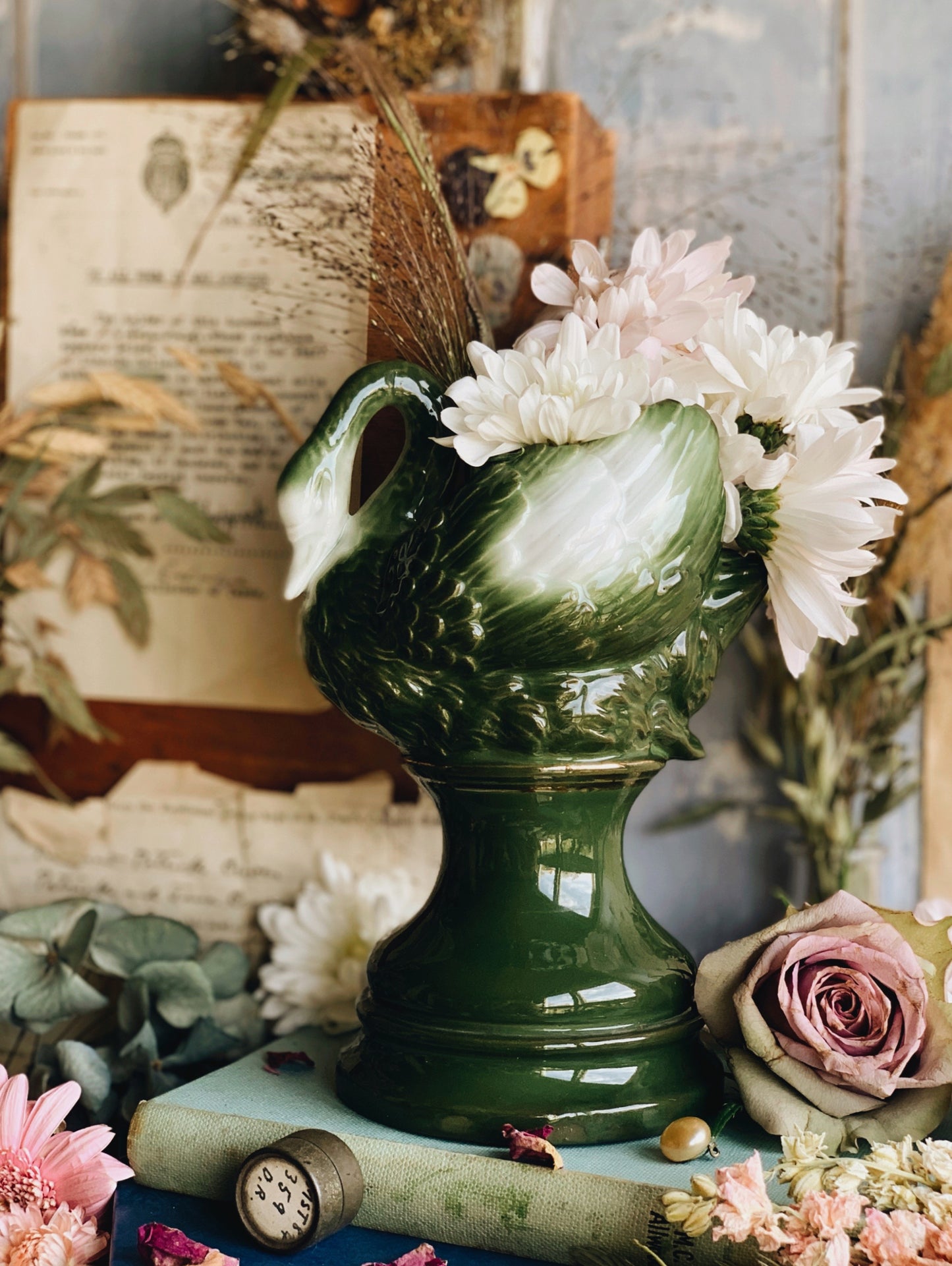 Antique Swan Green Vase with Gilt Detailing