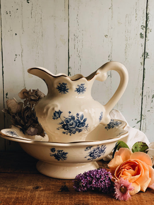 Antique Blue Floral Jug & Bowl (UK SHIPPING ONLY)