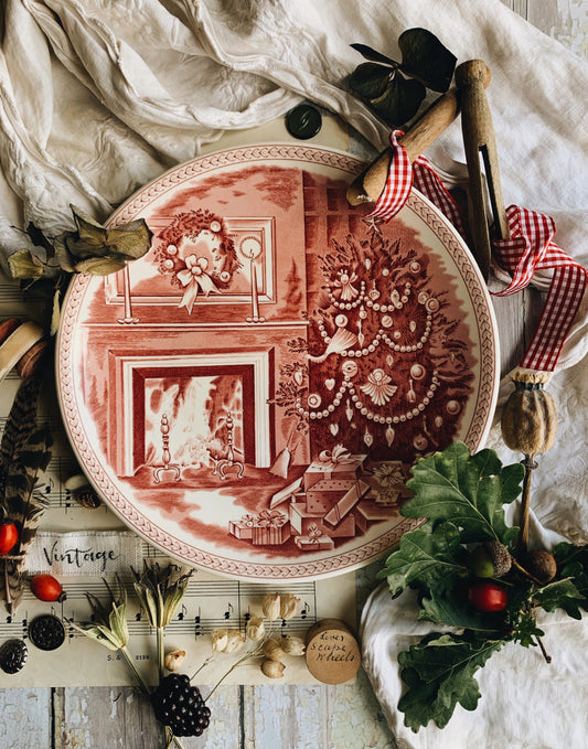 Vintage Pink Wedgwood “Christmas Eve” Plate (dish)