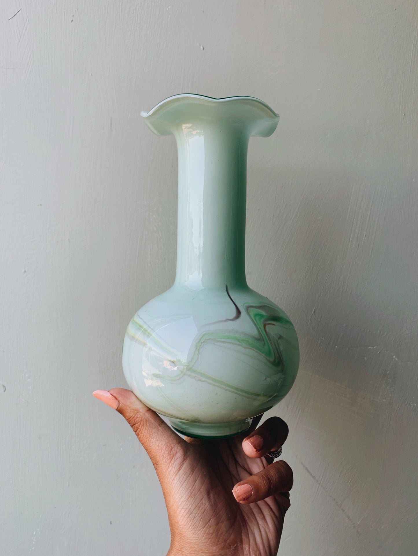 Vintage 1950’s Green Swirl Glass Vase