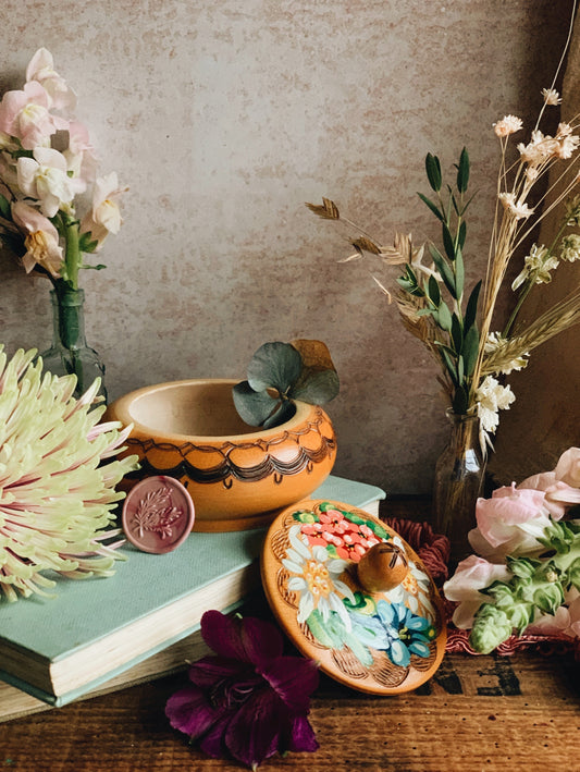 Vintage Hand~painted Floral Kirshberg Wooden Pot