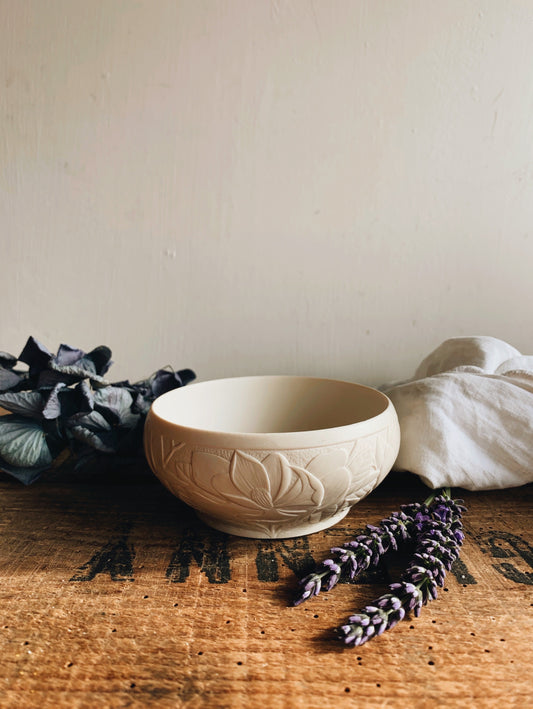 Vintage Hand-thrown Floral Cream Pot / Bowl