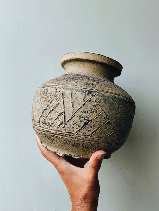 Large Rustic Ceramic Vase (UK SHIPPING due to weight)