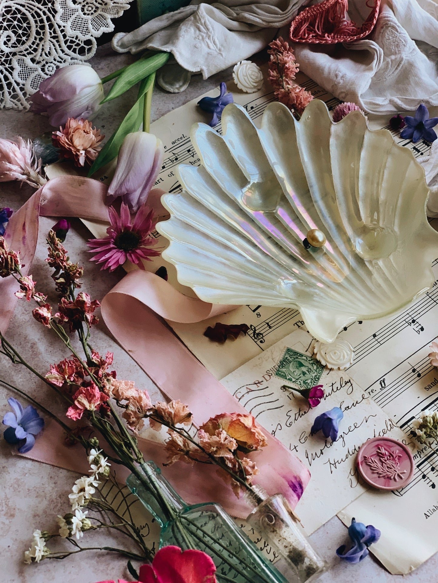 Vintage Iridescent Pearl Glass Shell Dish