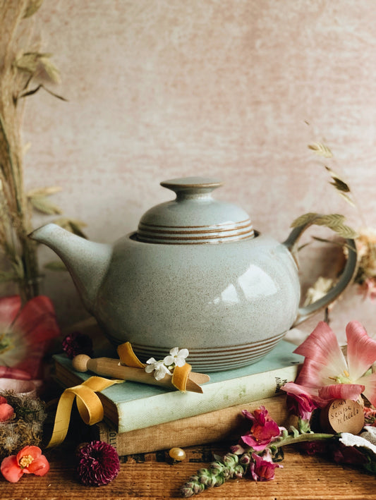 Large Vintage Blue Denby Teapot (UK SHIPPING VERY HEAVY)