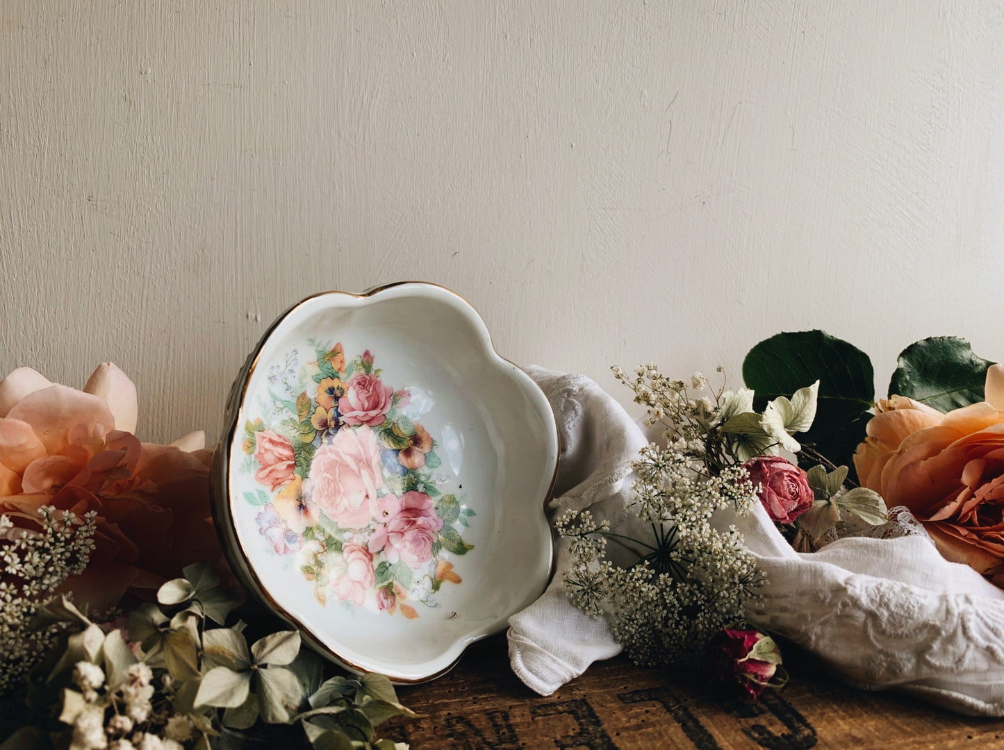 Vintage Leonardo Collection Rose Dish