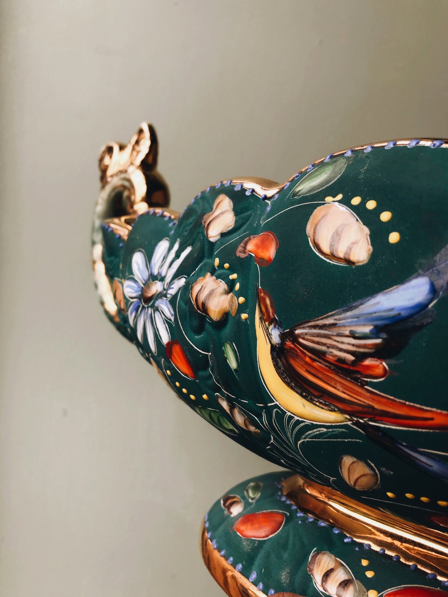 Extra Large Vintage Decorative Posy Urn (hand~painted)