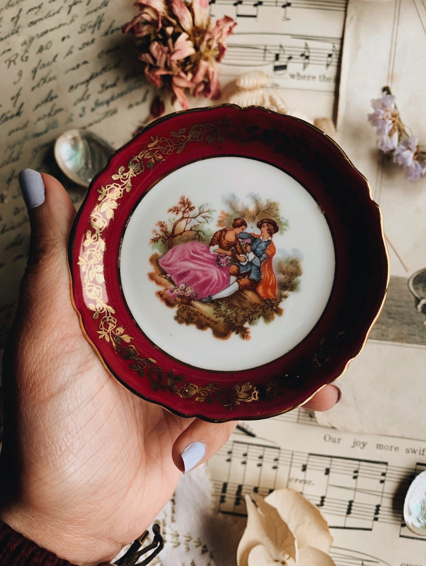 Vintage French Whimsy Narrative Plate