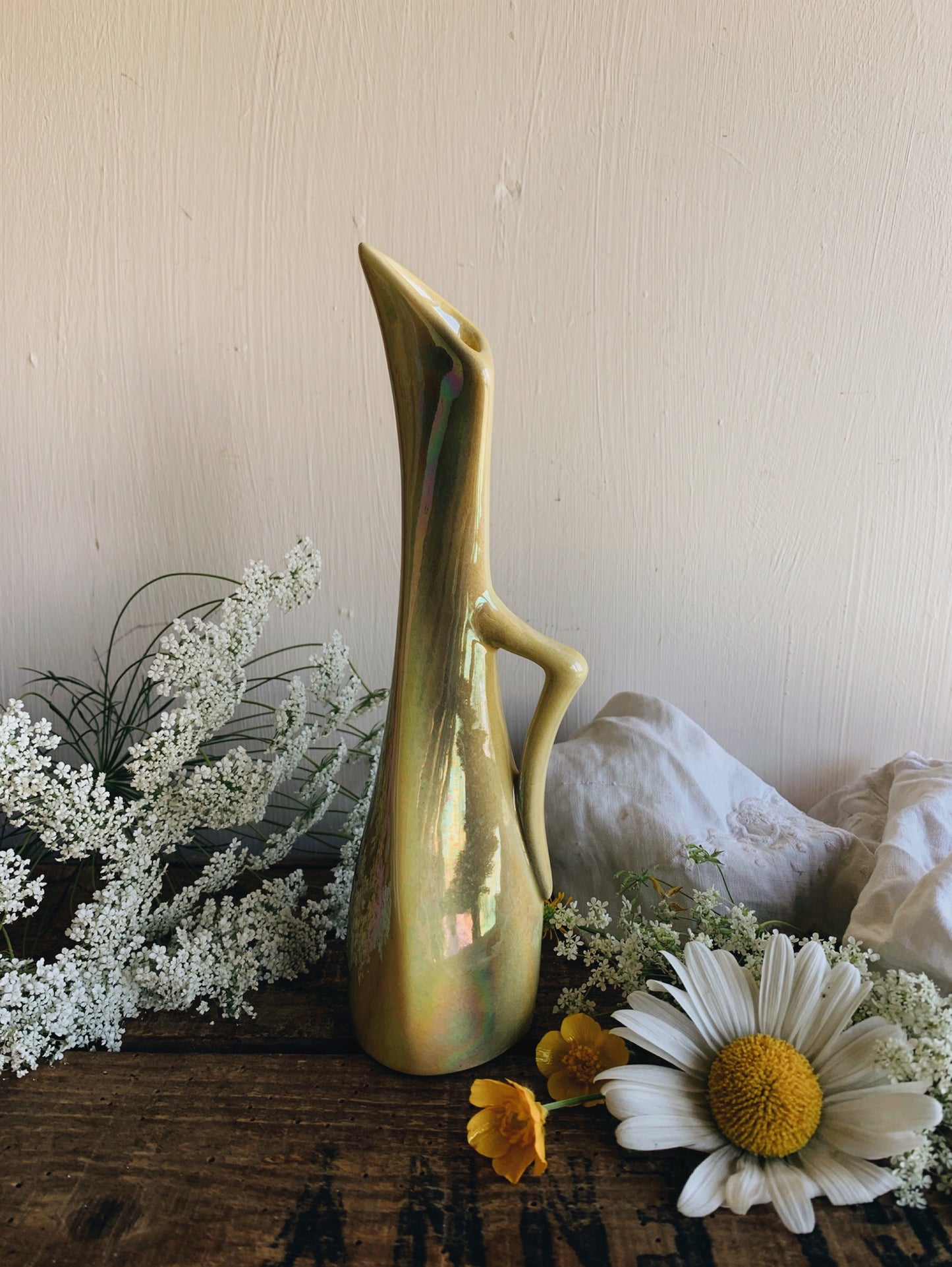 Vintage Art Deco Yellow iridescent Vase