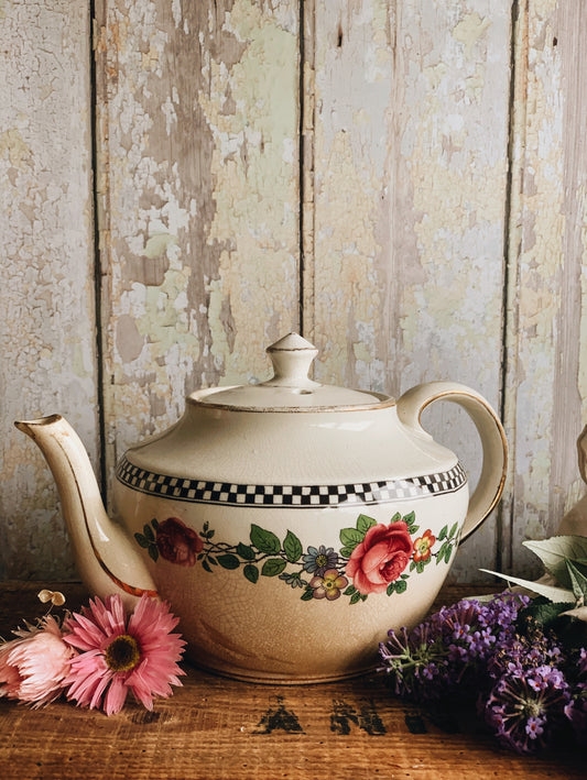 Antique Art Deco (Staffordshire) Rose Chequer Teapot