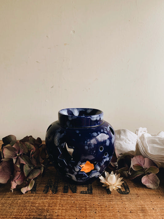 Rustic Star Blue Glaze Holder