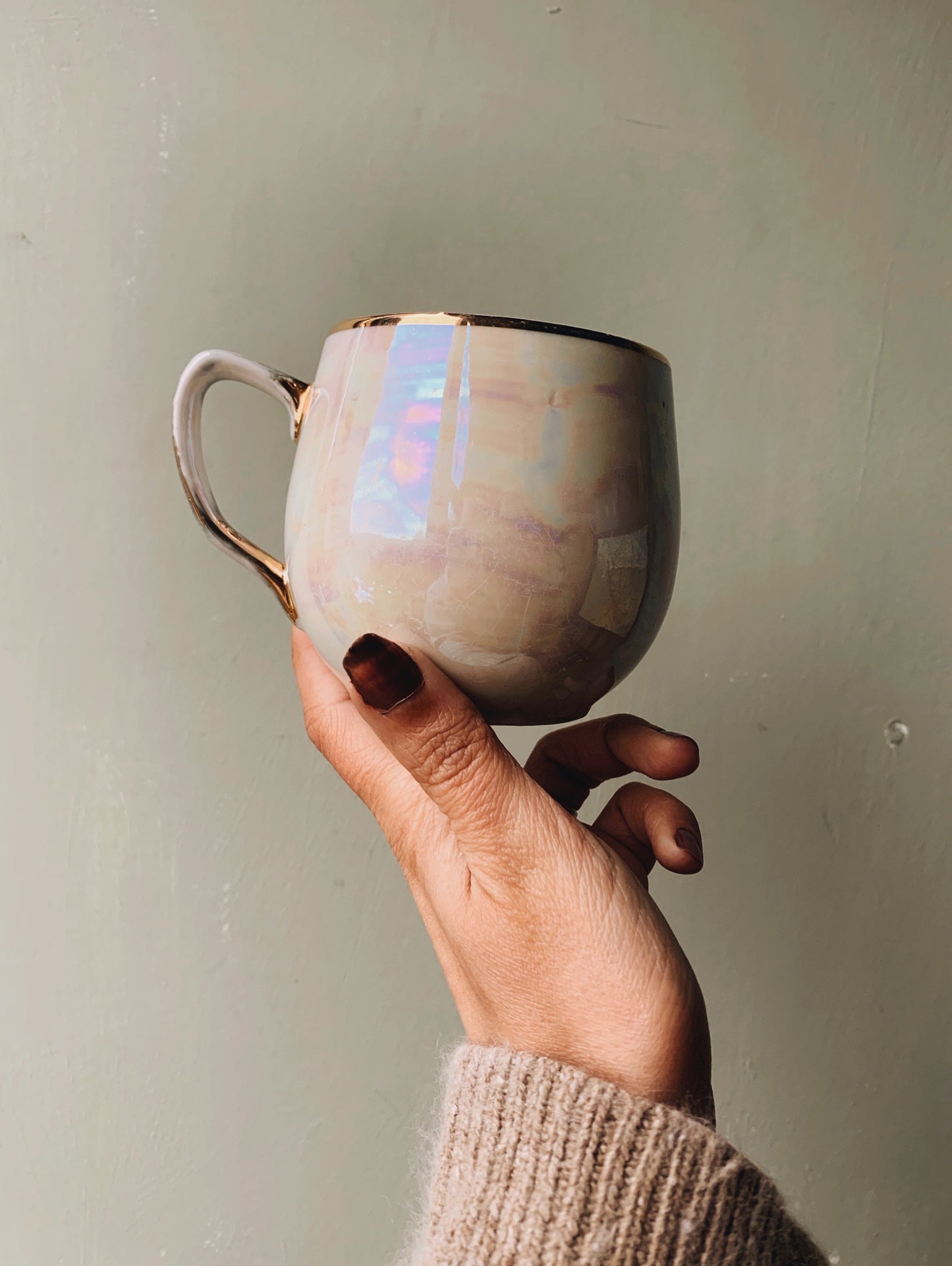 Vintage Pearl Iridescent Pearl Glaze Cup