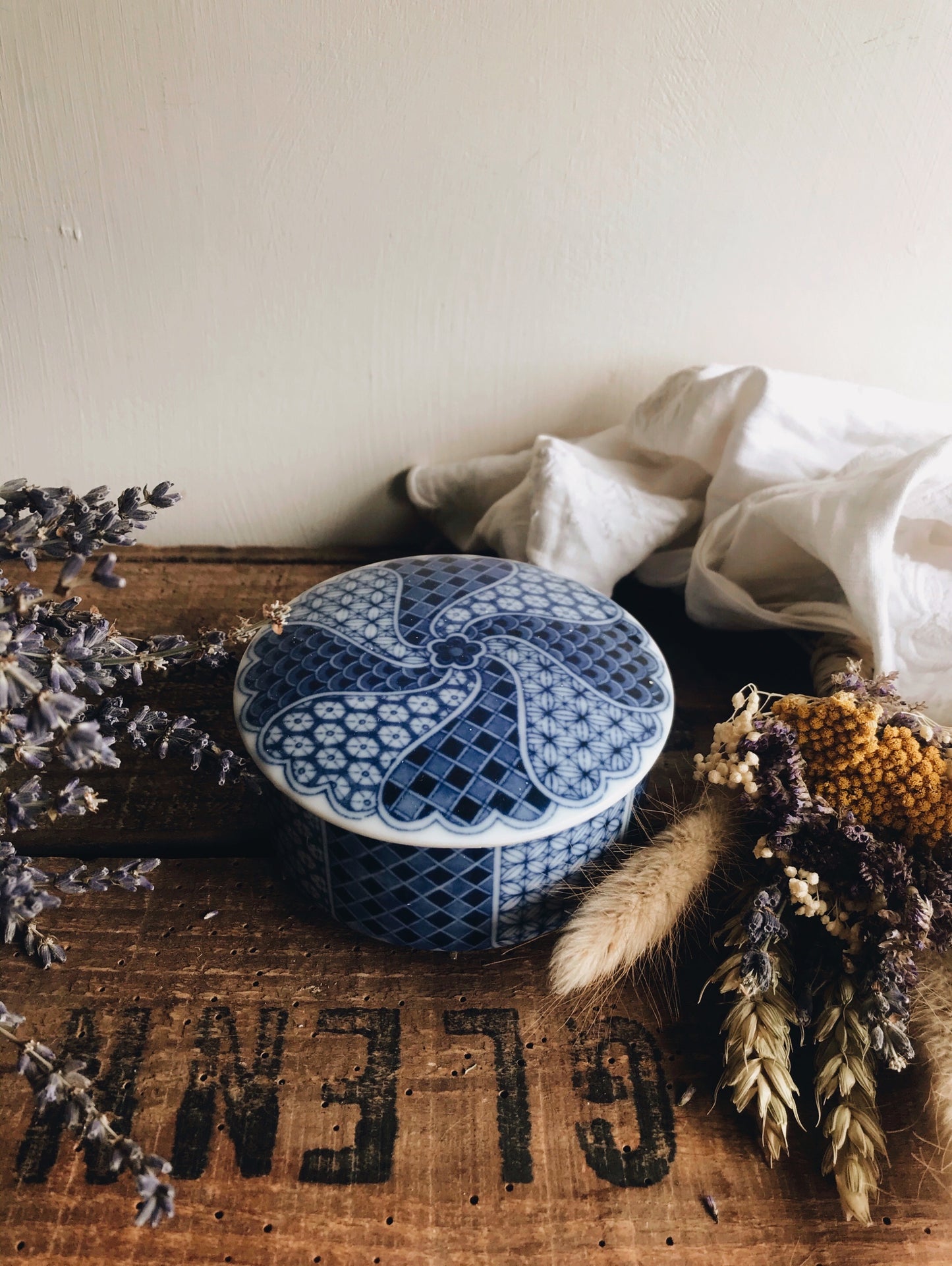 Vintag Blue & White Decorative Pot with Lid