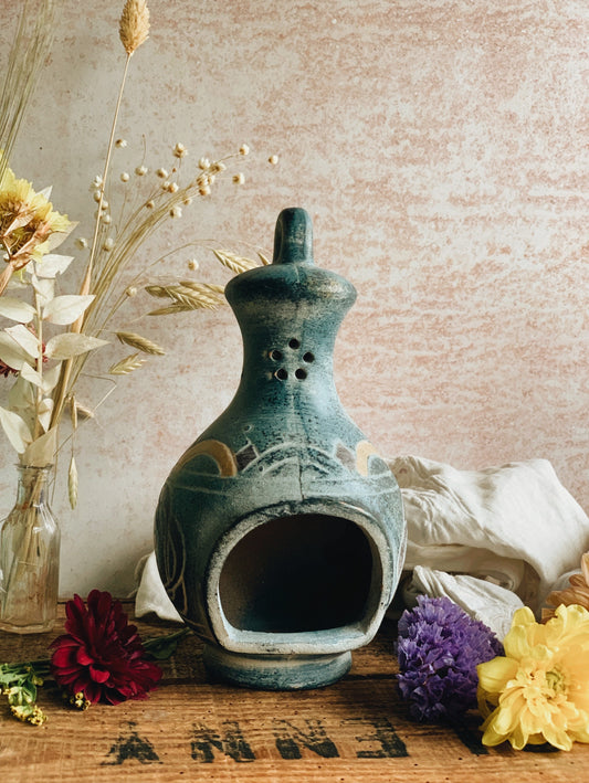 Rustic European Ceramic Decorative Hanging Accessory