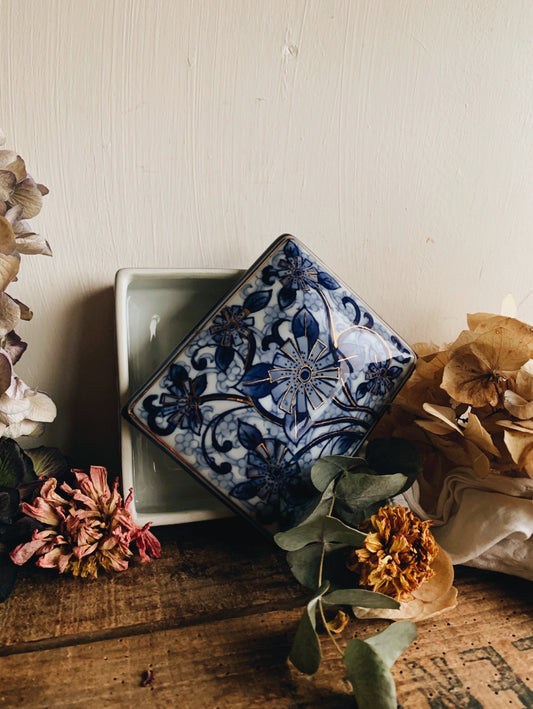 Vintage Blue, White and gilt Floral Ceramic Pot with Lid
