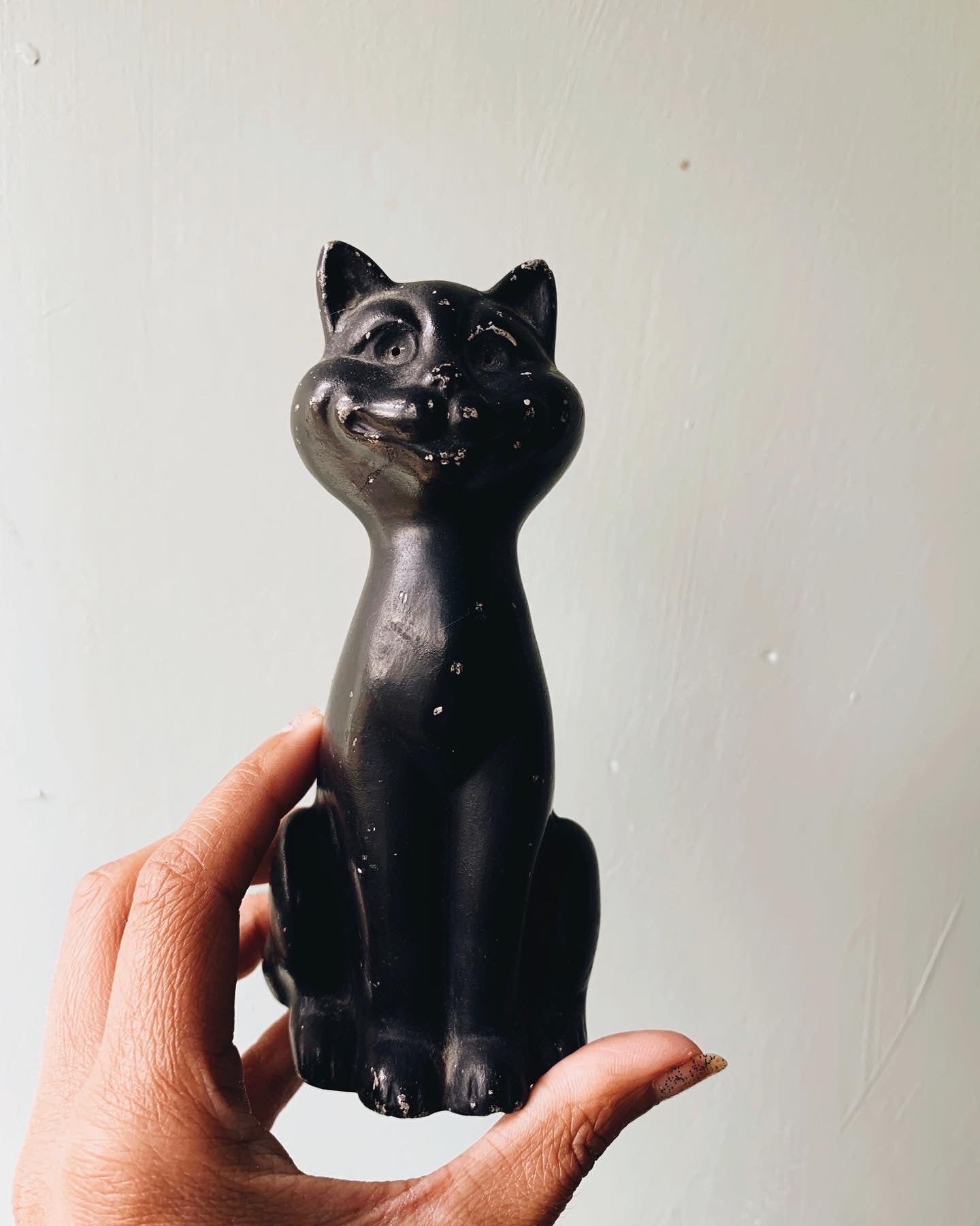 Vintage Rustic Black Cat