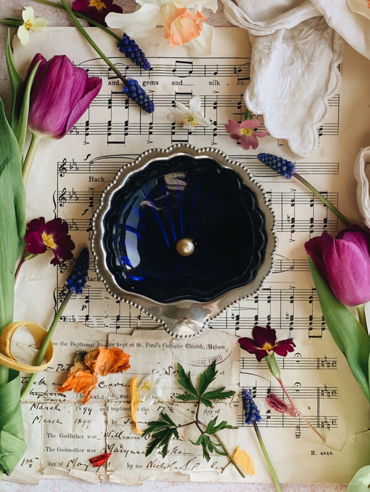 Silver (plated) Shell with Cobalt Blue Glass Inlay