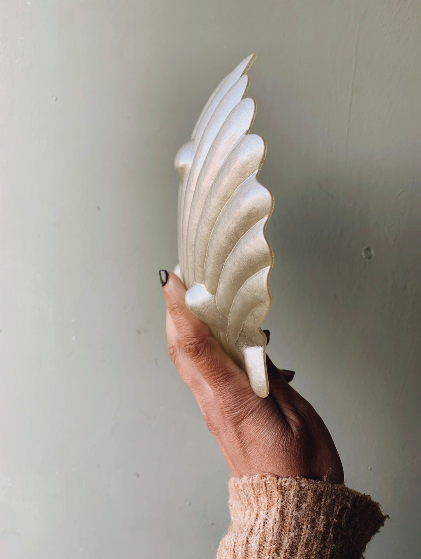 Vintage Iridescent Pearl Glass Shell Dish