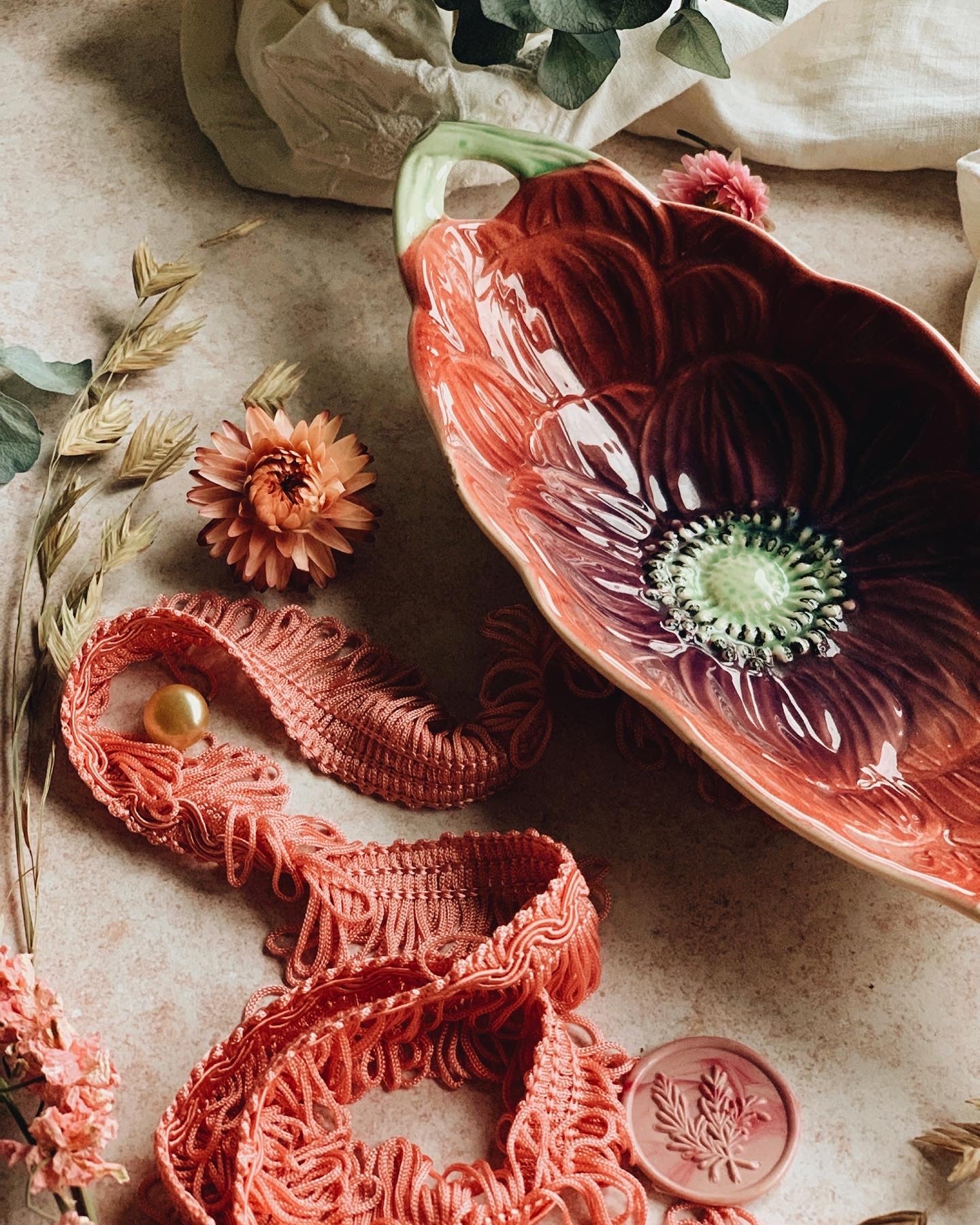 Vintage Poppy Plate