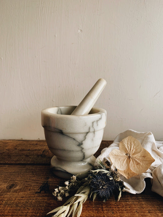 Vintage Marble Mortar & Pestle (UK shipping ONLY)
