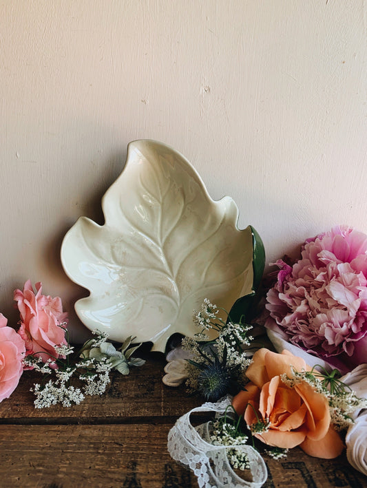 Vintage Green Carlton Leaf Dish
