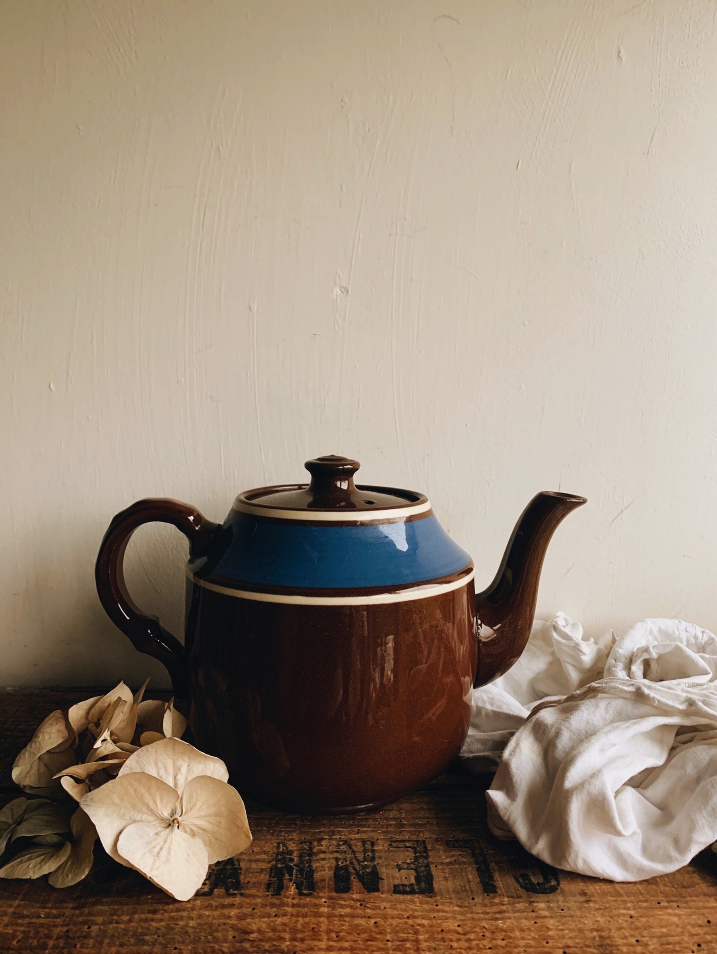 Vintage 1970’s Blue Trim Brown Betty Ceramic Teapot