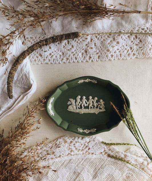 Vintage Green Wedgwood Cherub Dish - Stone & Sage 