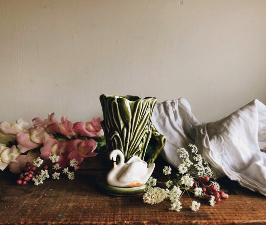 Vintage Sylvac Swan Vase