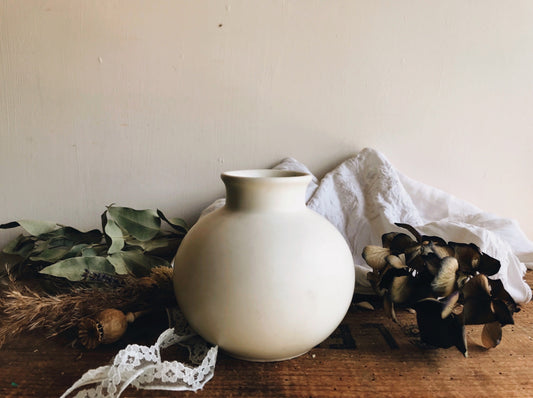 Vintage Poole White Ginger Pot (no lid)